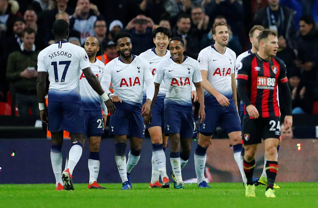 米利唐：对自己在右后卫的发挥很满意；巴西队防守有明显进步（米利唐满意右后卫发挥，称巴西防守进步显著）