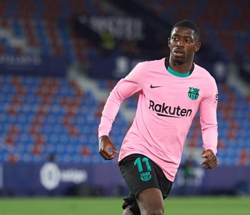 罗马vs那不勒斯：洛伦佐-佩莱格里尼、克里斯坦特首发，麦克托米奈、霍伊伦出战（罗马对阵那不勒斯：洛伦佐-佩莱格里尼、克里斯坦特先发，麦克托米奈与霍伊伦登场）