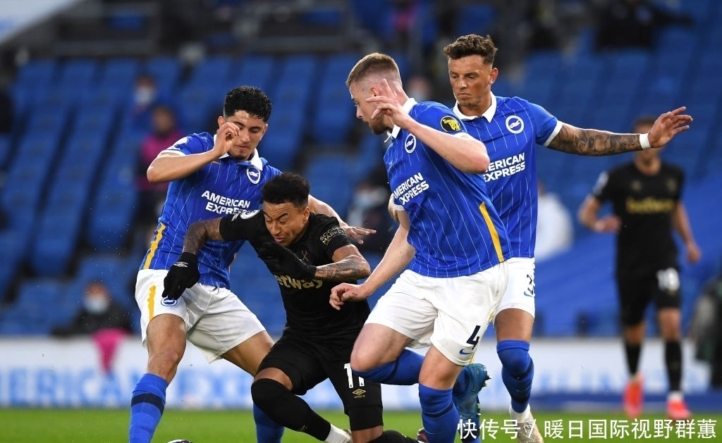 什琴斯尼缺阵，特尔施特根回归！巴萨对阵奥萨苏纳前的门将危机与希望（特尔施特根复出、什琴斯尼缺席：巴萨战奥萨苏纳前的门将危机与曙光）