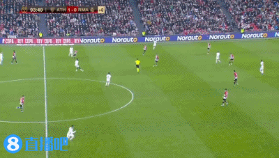 麦卡父亲：诸多优秀品质将麦卡带到了巅峰；红军需时间来磨合（麦卡父亲：多项长处助麦卡登顶，红军仍需时间磨合）