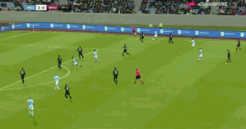 科曼：拜仁和巴黎是我最支持的球队，更支持拜仁一点（科曼：我支持拜仁和巴黎，但更偏向拜仁）