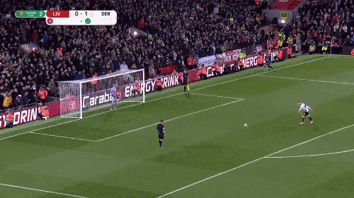 马丁内利赛前打趣：希望埃斯特旺对阵我们时状态不要太好（马丁内利赛前笑言：希望埃斯特旺对阵我们时别太神勇）