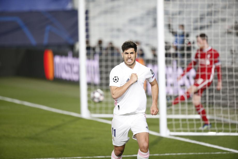 4-0横扫！意甲榜首易主，国米挤掉米兰，法布雷加斯惨败（4-0大胜！意甲领头羊易位，国米力压米兰，法布雷加斯遭惨败）