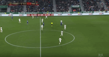 罗马诺：米兰之前就关注过帕尼切利，但白学堡1月不会卖（罗马诺：米兰此前就盯上帕尼切利，白学堡1月不放行）