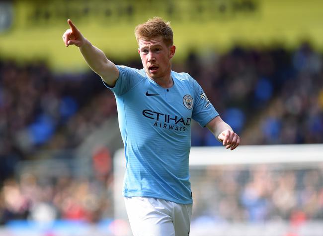 媒体人：杨瀚森被撞头晕已做检查，是否打G联赛要等通知（媒体称杨瀚森头部受撞已检查，是否参加G联赛待通知）